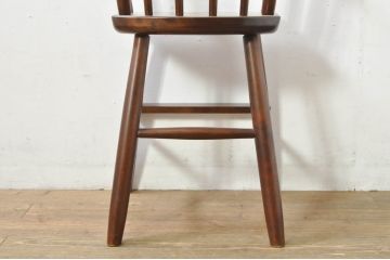 中古　松本民芸家具　クラシカルなデザインが美しいベビーチェア(チャイルドチェア、キッズチェア、アームチェア、ダイニングチェア、板座チェア、ウィンザーチェア、ウインザーチェア、こども椅子、子どもイス)(R-077951)