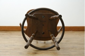 中古　飛騨産業　キツツキマーク　艶のある塗りが美しいハイチェア　※回転機構不具合あり　(R-077952)