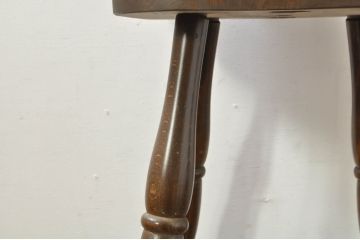 和製ビンテージ　飛騨産業　キツツキマーク　艶のある木の質感が上品な回転チェア(カウンターチェア、ハイチェア、バーチェア、板座チェア、イス、椅子、ヴィンテージ)(R-077952)