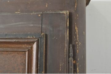 フランスアンティーク　特大!!　店舗用　たっぷり収納できる三枚扉の薄型キャビネット(ブックケース、本箱、書棚、戸棚、収納棚、店舗什器)(R-077953)