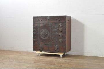 和製アンティーク　総欅(ケヤキ)材　観音開き　歳月を重ねた味わいをもつ小振りな会津帳場箪笥(時代箪笥、和タンス、収納たんす、整理箪笥、引き出し)(R-077965)
