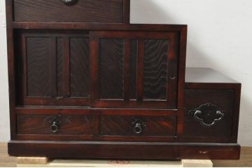中古　アンティーク調　和のお部屋作りに取り入れやすい両面使いの小さな階段箪笥(和たんす、収納箪笥、引き出し)(R-077966)