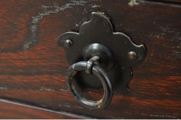 中古　アンティーク調　和のお部屋作りに取り入れやすい両面使いの小さな階段箪笥(和たんす、収納箪笥、引き出し)(R-077966)
