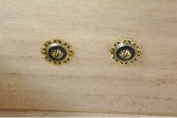 中古　アンティーク調　和のお部屋作りに取り入れやすい両面使いの小さな階段箪笥(和たんす、収納箪笥、引き出し)(R-077966)