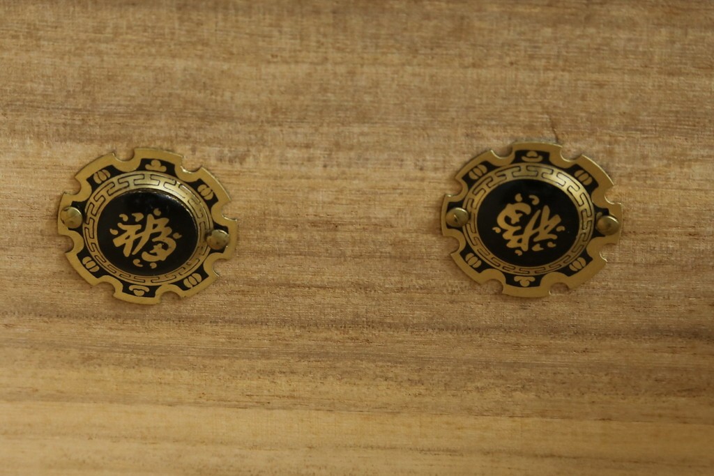 中古　アンティーク調　和のお部屋作りに取り入れやすい両面使いの小さな階段箪笥　(R-077966)