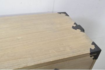 和製アンティーク　明るい木色に上品な金具が映える二段重ね総桐二本松箪笥(時代箪笥、衣装箪笥、収納箪笥、重ね箪笥、和タンス、チェスト、引き出し)(R-077968)