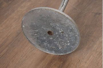 フランスアンティーク　希少デザイン　フレンチメタル　味わい深い雰囲気が魅力のガラストップディスプレイスタンド(ディスプレイラック、飾り棚、陳列棚、店舗什器)(R-077977)