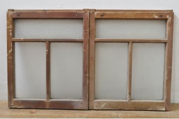 アンティーク建具　レトロな雰囲気が溢れるダイヤガラス窓2枚セット(引き戸、ガラス戸)(R-077978)