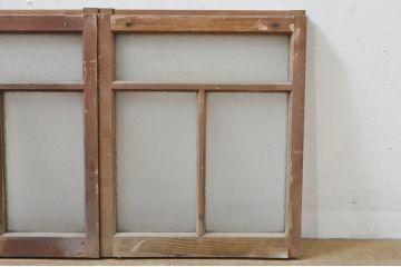 アンティーク建具　レトロな雰囲気が溢れるダイヤガラス窓2枚セット(引き戸、ガラス戸)(R-077978)