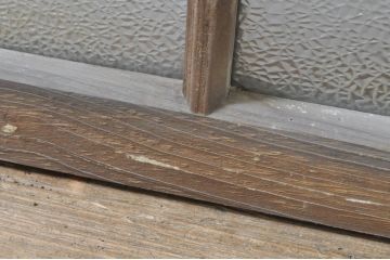 アンティーク建具　レトロな雰囲気が溢れるダイヤガラス窓2枚セット(引き戸、ガラス戸)(R-077979)