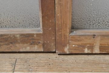 アンティーク建具　レトロな雰囲気が溢れるダイヤガラス窓2枚セット(引き戸、ガラス戸)(R-077979)