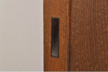 アンティーク建具　欅(ケヤキ)材　懐かしい雰囲気漂う板戸窓4枚セット(引き戸)(R-077980)