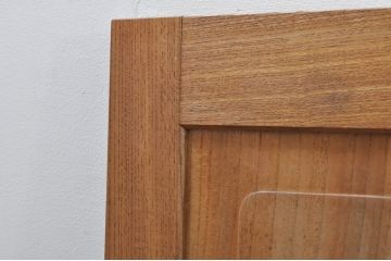 アンティーク建具　欅(ケヤキ)材　経年を感じさせる木味が魅力の一枚板の板戸窓2枚セット(引き戸)(R-077981)