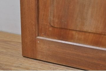 アンティーク建具　欅(ケヤキ)材　経年を感じさせる木味が魅力の一枚板の板戸窓2枚セット(引き戸)(R-077981)