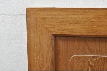 アンティーク建具　欅(ケヤキ)材　どこか懐かしい雰囲気漂う一枚板の両開き扉2枚1対(引き戸、窓)(R-077982)