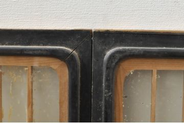 アンティーク建具　落ち着いた和の空間を演出する組子入りガラス欄間2枚セット(明り取り、明かり取り、組子欄間、ランマ)(R-077986)