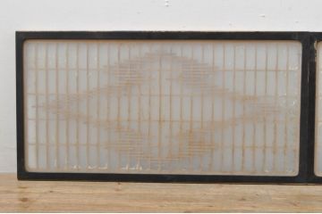 アンティーク建具　落ち着いた和の空間を演出する組子入りガラス欄間2枚セット(明り取り、明かり取り、組子欄間、ランマ)(R-077986)