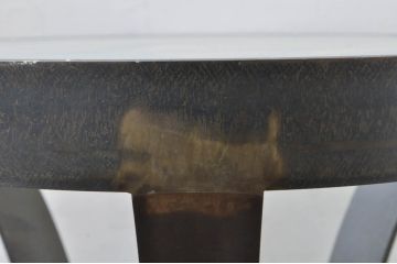 中古　COMPLEX UNIVERSAL FURNITURE SUPPLY(コンプレックス・ユニバーサル・ファニチャー・サプライ)　洗練されたモダンデザインのスカルプチャーサイドテーブル(ガラステーブル、カフェテーブル、コーヒーテーブル、丸テーブル、ラウンドテーブル、花台、飾り台)(定価約13万円)(R-077989)
