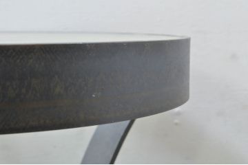 中古　COMPLEX UNIVERSAL FURNITURE SUPPLY(コンプレックス・ユニバーサル・ファニチャー・サプライ)　洗練されたモダンデザインのスカルプチャーサイドテーブル(ガラステーブル、カフェテーブル、コーヒーテーブル、丸テーブル、ラウンドテーブル、花台、飾り台)(定価約13万円)(R-077989)