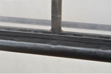 中古　特注品　可憐な雰囲気が素敵なアイアン製のメニュースタンド(メニュー立て、ディスプレイ、店舗什器)(R-077990)