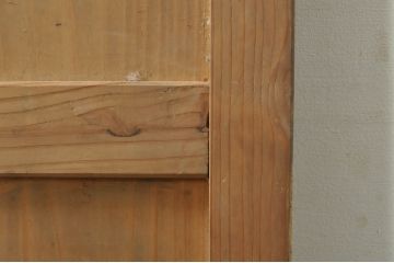アンティーク建具　時を経た風合いが味わい深い板戸1枚(木製扉)(R-077997)