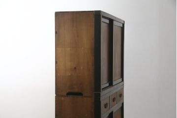 和製アンティーク　前板欅(ケヤキ)材　モダンデザインで現代のお部屋にも取り入れやすい二段重ね収納棚(水屋箪笥、戸棚、キャビネット、食器棚)(R-078008)