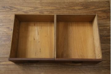 和製アンティーク　前板欅(ケヤキ)材　モダンデザインで現代のお部屋にも取り入れやすいサイドボード(水屋箪笥、戸棚、サイドキャビネット、食器棚)(R-078010)