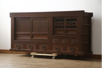 和製アンティーク　美品!!　丸桟の引き戸が上品な水屋箪笥サイドボード(食器棚、戸棚、収納棚、サイドキャビネット)(R-078012)