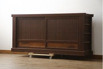 和製アンティーク　美品!!　丸桟の引き戸が上品な水屋箪笥サイドボード(食器棚、戸棚、収納棚、サイドキャビネット)(R-078013)
