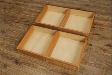 中古　美品!!　国産民芸家具　重厚感のある佇まいが魅力的なキャビネット(食器棚、飾り棚、収納棚、戸棚、カップボード)(R-078015)