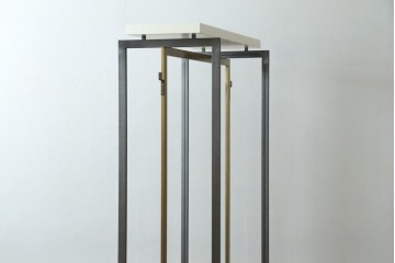 中古　美品!!　スタイリッシュなアパレル用ハンガーラック　(R-078018)