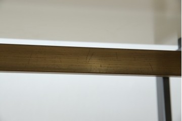 中古　美品!!　直線的なデザインがスタイリッシュなアパレル用ハンガーラック　(R-078019)