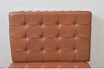 ビンテージ　本革　Knoll(ノル)　スタイリッシュなデザインでお部屋の雰囲気をカッコよくしてくれるバルセロナチェア(ラウンジチェア、1人掛けソファ、椅子、イス、ヴィンテージ)(R-078026)