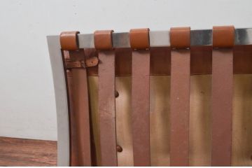 ビンテージ　本革　Knoll(ノル)　スタイリッシュなデザインでお部屋の雰囲気をカッコよくしてくれるバルセロナチェア(ラウンジチェア、1人掛けソファ、椅子、イス、ヴィンテージ)(R-078026)