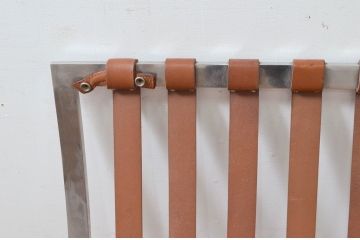 ビンテージ　本革　Knoll(ノル)　スタイリッシュなデザインでお部屋の雰囲気をカッコよくしてくれるバルセロナチェア(ラウンジチェア、1人掛けソファ、椅子、イス、ヴィンテージ)(R-078026)