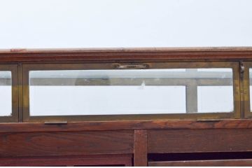 オランダアンティーク　最上級!!　マホガニー材　収納力もたっぷりのレジカウンターショーケース(ガラスケース、Gケース、ディスプレイケース、コレクションケース、キャビネット、カウンターテーブル、飾り棚、陳列棚、店舗什器)(R-078034)