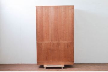 中古　伝統工芸品　金具に上品な花の図柄をあしらった加茂総桐箪笥(胴丸、総桐たんす、着物箪笥、衣装箪笥、和タンス、引き出し、チェスト、バラ売り可能)(R-078044)