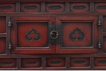アジアンビンテージ　朱塗りの深い色合いが美しい李朝箪笥サイドボード(サイドキャビネット、リビングボード、李朝タンス、李朝家具、バンダチ、収納棚、戸棚、店舗什器、ヴィンテージ)(R-078048)