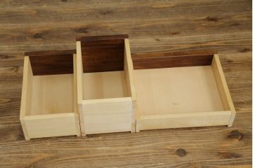中古　美品!!　軽井沢彫り　咲き誇る桜の彫刻が華やかなドレッサー(鏡台、化粧台、ミラー)(R-078053)
