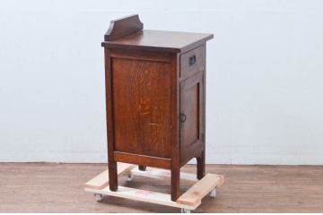 イギリスアンティーク　オーク材のシンプルなサイドキャビネット(電話台、花台、飾り台、収納棚、戸棚、英国)(R-078054)