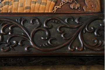 和製ヴィンテージ　最高級　総紫檀(シタン)彫刻　まるで美術品!!　置いてあるだけで存在感を放つ花鳥図と龍の総彫りが見事な座卓　定価約170万円　(R-078065)