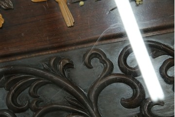 和製ヴィンテージ　最高級　総紫檀(シタン)彫刻　まるで美術品!!　置いてあるだけで存在感を放つ花鳥図と龍の総彫りが見事な座卓　定価約170万円　(R-078065)