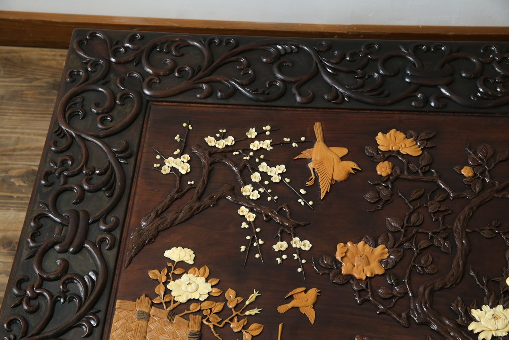 和製ヴィンテージ　最高級　総紫檀(シタン)彫刻　まるで美術品!!　置いてあるだけで存在感を放つ花鳥図と龍の総彫りが見事な座卓　定価約170万円　(R-078065)