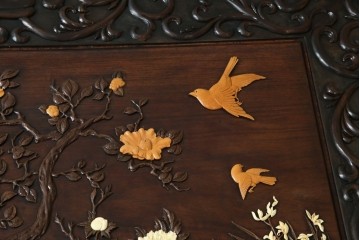 和製ヴィンテージ　最高級　総紫檀(シタン)彫刻　まるで美術品!!　置いてあるだけで存在感を放つ花鳥図と龍の総彫りが見事な座卓　定価約170万円　(R-078065)