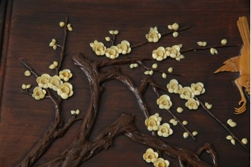 和製ヴィンテージ　最高級　総紫檀(シタン)彫刻　まるで美術品!!　置いてあるだけで存在感を放つ花鳥図と龍の総彫りが見事な座卓　定価約170万円　(R-078065)