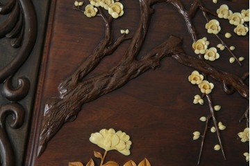 和製ヴィンテージ　最高級　総紫檀(シタン)彫刻　まるで美術品!!　置いてあるだけで存在感を放つ花鳥図と龍の総彫りが見事な座卓　定価約170万円　(R-078065)