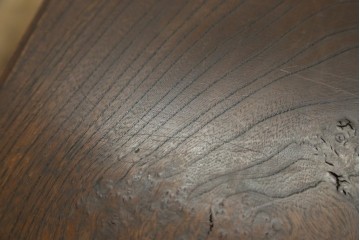 和製アンティーク　三方欅(ケヤキ)材　前面玉杢　黒柿材の縁がアクセントの茶箪笥　(R-078067)