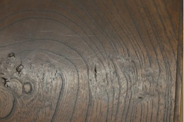 和製アンティーク　三方欅(ケヤキ)材　前面玉杢　黒柿材の縁がアクセントの茶箪笥　(R-078067)