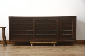 中古　美品　松本民芸家具　和モダンな雰囲気を醸し出す舞良型ローボード(サイドボード、テレビ台、テレビボード、リビングボード、収納棚、戸棚)(R-078079)
