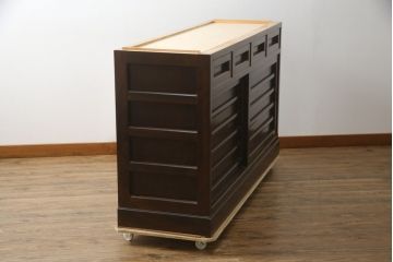中古　美品　松本民芸家具　和モダンな雰囲気を醸し出す舞良型サイドボード(サイドキャビネット、収納棚、戸棚、テレビ台、テレビボード)(R-078080)